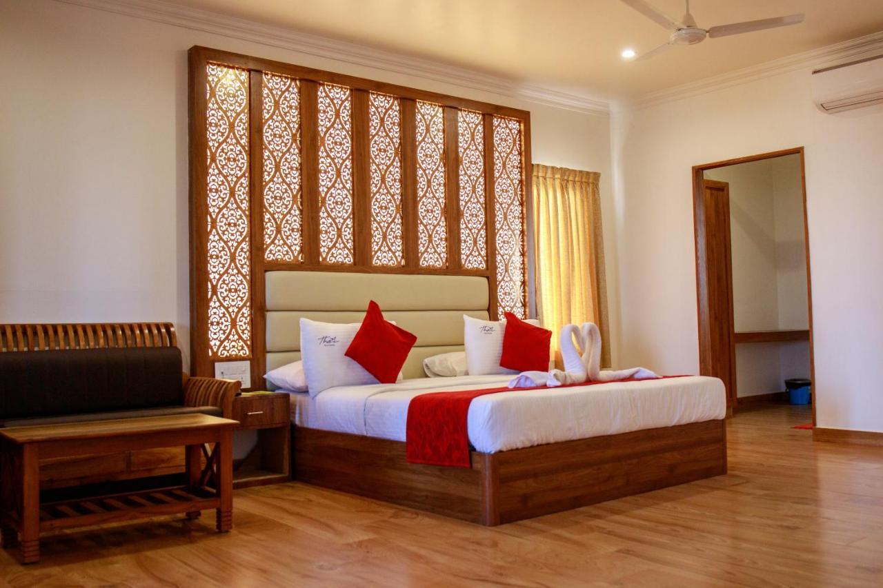 Thai Beach Resort Tiruchchendūr Екстериор снимка